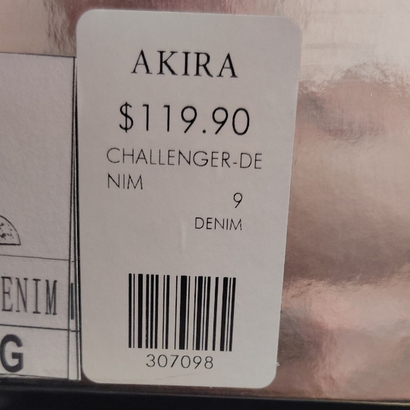 🆕 AZALEA WANG AKIRA Elegant Blue Rhinestone Heeled Boots - Picture 7 of 12